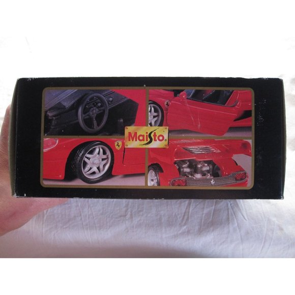 Special Edition Maisto Red Ferrari F50 1995 Sports Car 1:24 Die Cast Metal Model - Picture 7 of 9